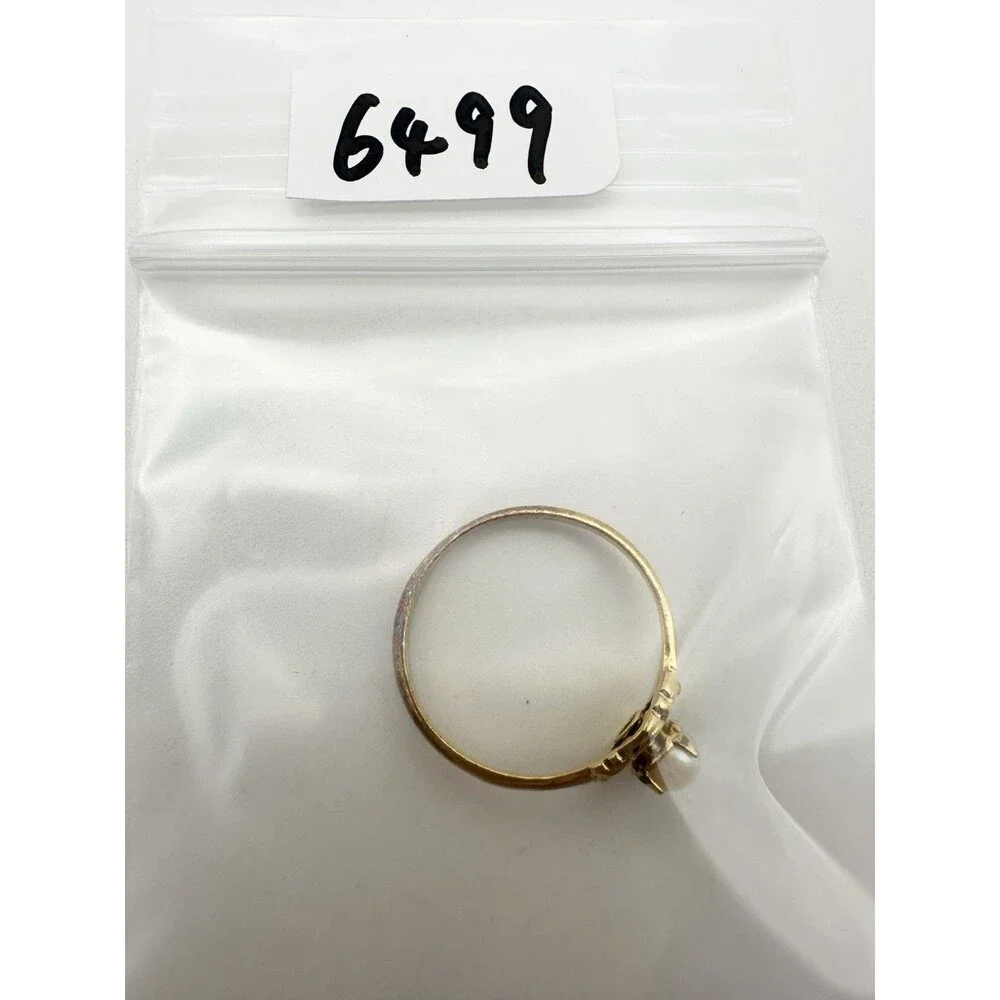 Vintage 18k Gold Plated Pearl Dainty Ring Size 6.5
